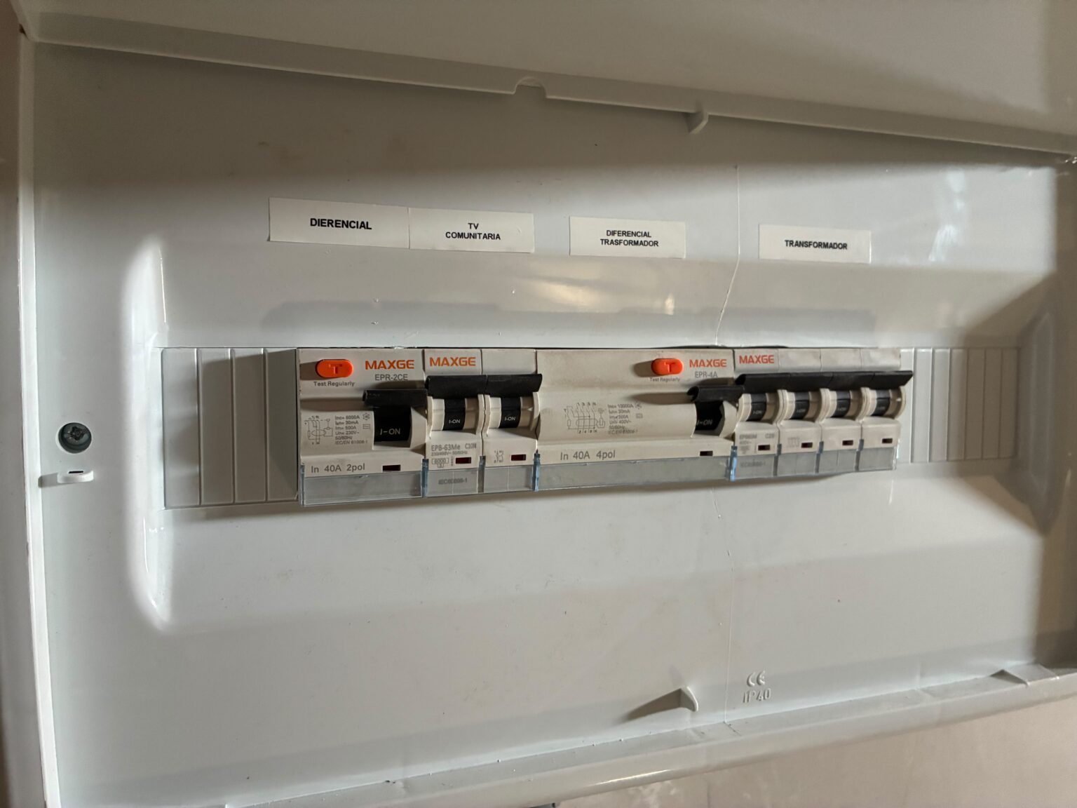 Electricistas 24 horas para averías e incidencias